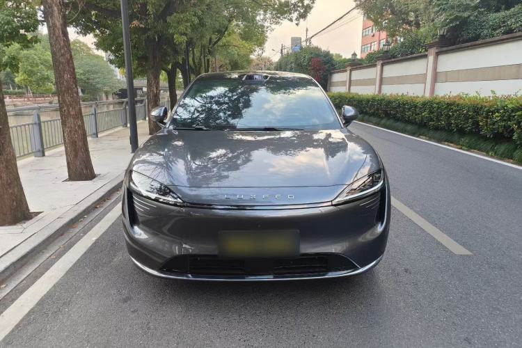 Used Hima Luxeed R7 2025 Range-Extended Version 251 km Max Exterior 1