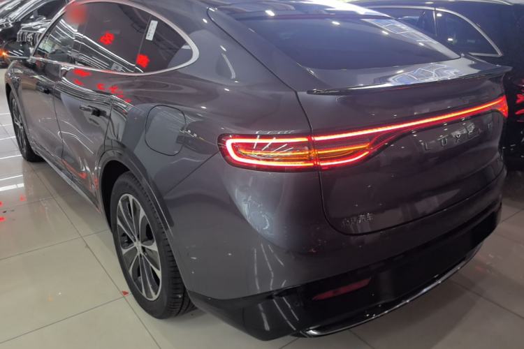 Used Hima Luxeed R7 2025 Range-Extended Version 251 km Max Exterior 2