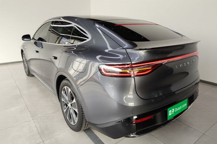 Used Hima Luxeed R7 2025 Range-Extended Version 251 km Max Exterior 2
