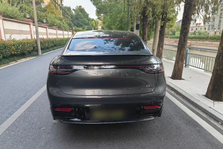 Used Hima Luxeed R7 2025 Range-Extended Version 251 km Max Exterior 7
