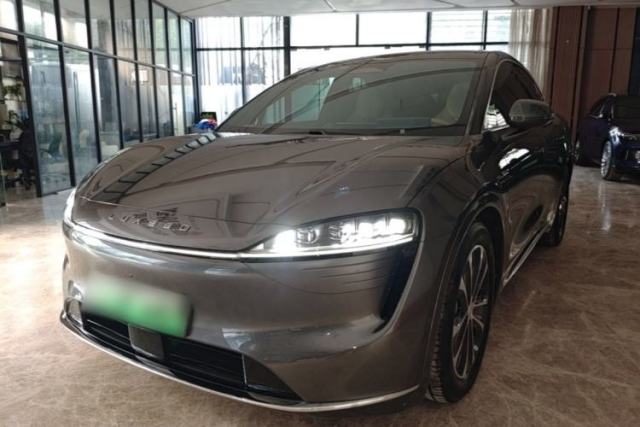 Ojetý Hima Luxeed R7 2025 Extended-Range 251km Pro