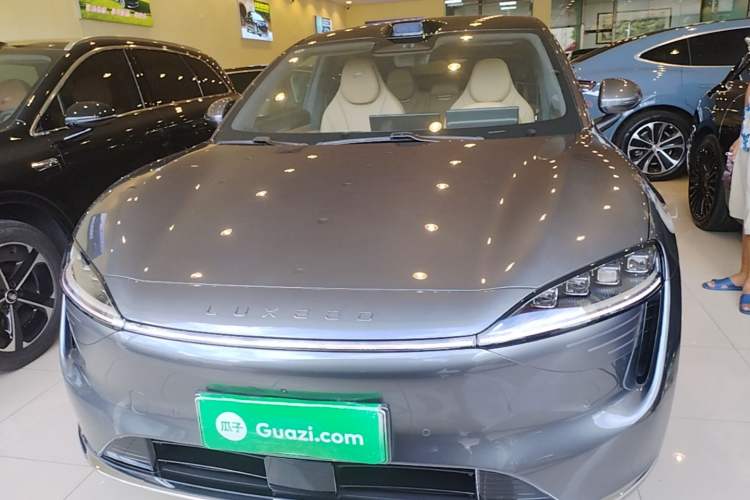 Used Hima Luxeed R7 2025 Extended-Range 331km Ultra Front