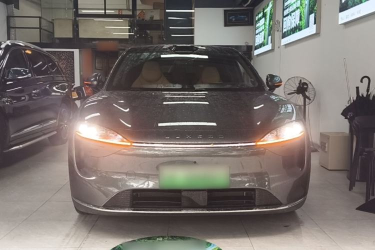 Used Hima Luxeed R7 2025 Extended-Range 331km Ultra Front