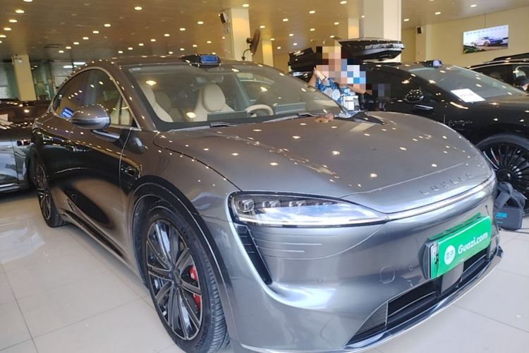 Used Hima Luxeed R7 2025 Extended-Range 331km Ultra Front Right 45 Deg