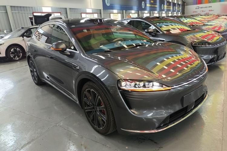 Used Hima Luxeed R7 2025 Extended-Range 331km Ultra Front Right 45 Deg