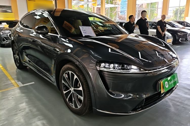 Used Hima Luxeed R7 2025 Extended-Range 251km Pro Front Right 45 Deg