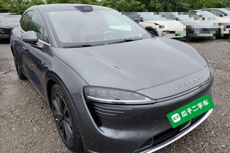 Used Hima Luxeed R7 2025 Extended-Range 331km Ultra Front Right 45 Deg