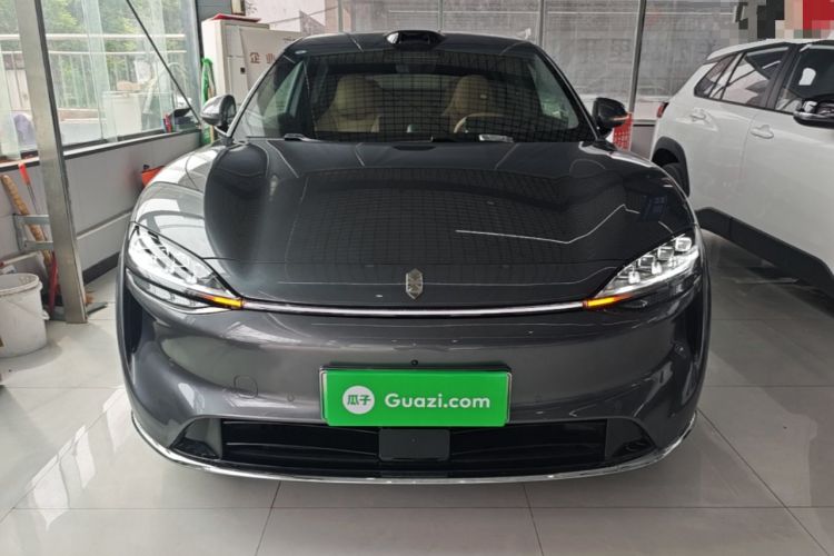 Used Hima Luxeed R7 2025 Extended-Range 331km Ultra Front