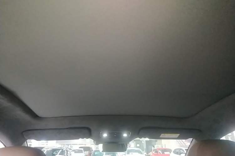 Used Hima Luxeed R7 2025 Range-Extended Version 251 km Max Headliner