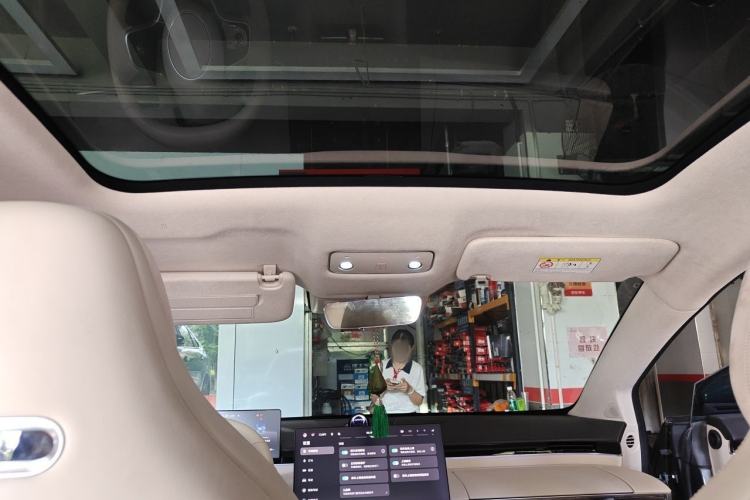 Used Hima Luxeed R7 2025 Range-Extended Version 251 km Max Headliner