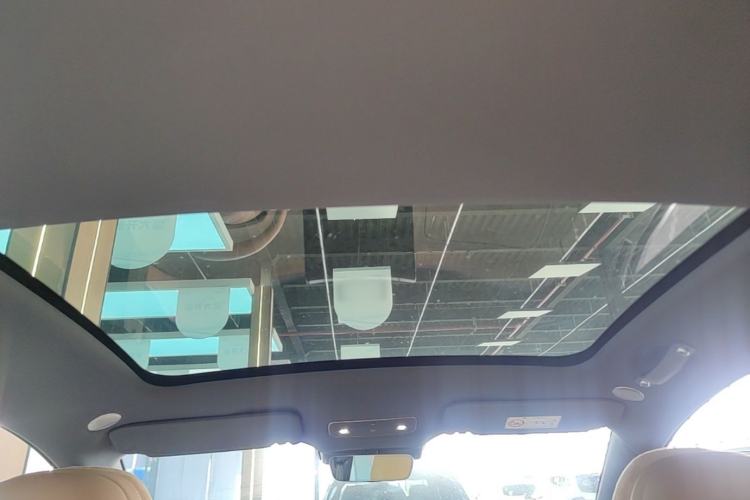Used Hima Luxeed R7 2025 Extended-Range 331km Ultra Headliner