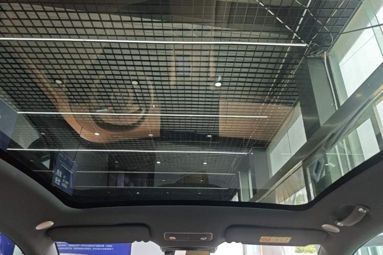 Used Hima Luxeed R7 2025 Extended-Range 331km Ultra Headliner