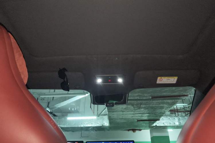 Used Hima Luxeed R7 2025 Range-Extended Version 251 km Max Headliner