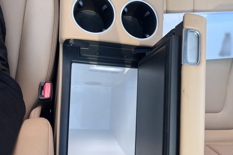 Used Hima Luxeed R7 2025 Extended-Range 331km Ultra Interior 9