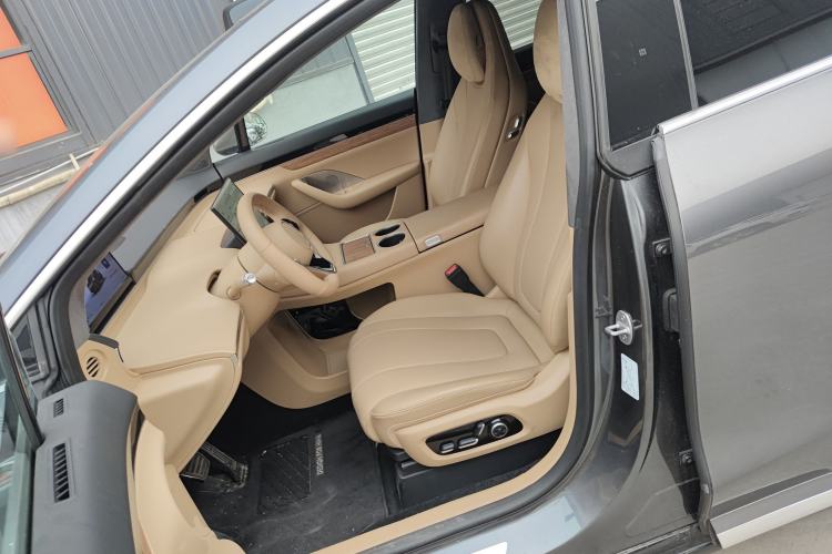 Used Hima Luxeed R7 2025 Extended-Range 331km Ultra Left Front Seat