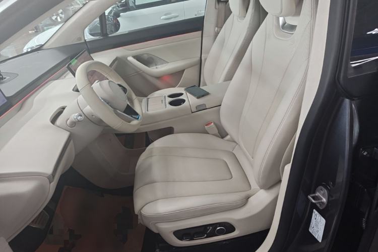 Used Hima Luxeed R7 2025 Extended-Range 251km Pro Left Front Seat