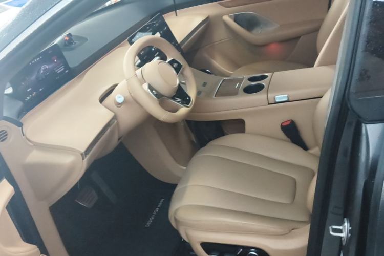 Used Hima Luxeed R7 2025 Extended-Range 331km Ultra Left Front Seat
