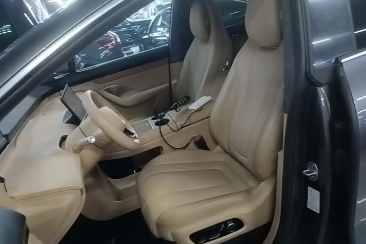 Used Hima Luxeed R7 2025 Extended-Range 331km Ultra Left Front Seat