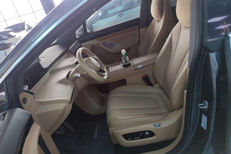 Used Hima Luxeed R7 2025 Extended-Range 331km Ultra Left Front Seat