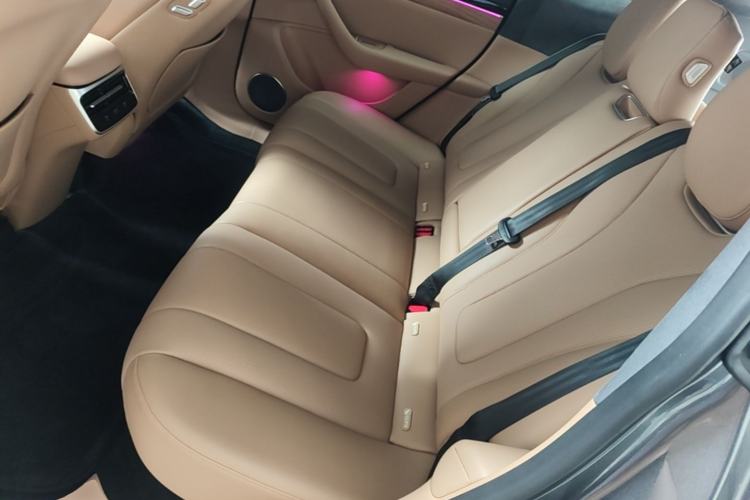 Used Hima Luxeed R7 2025 Extended-Range 331km Ultra Left Rear Seat