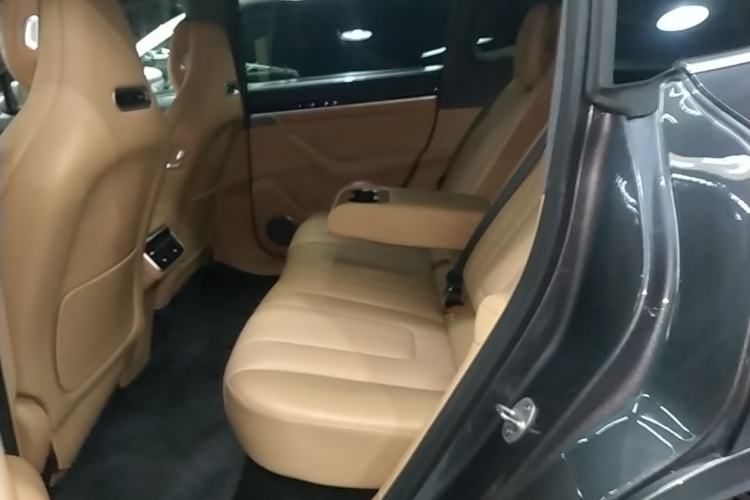Used Hima Luxeed R7 2025 Extended-Range 331km Ultra Left Rear Seat