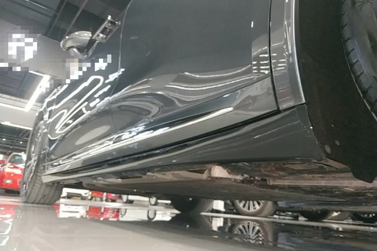 Used Hima Luxeed R7 2025 Range-Extended Version 251 km Max Left Side Sill