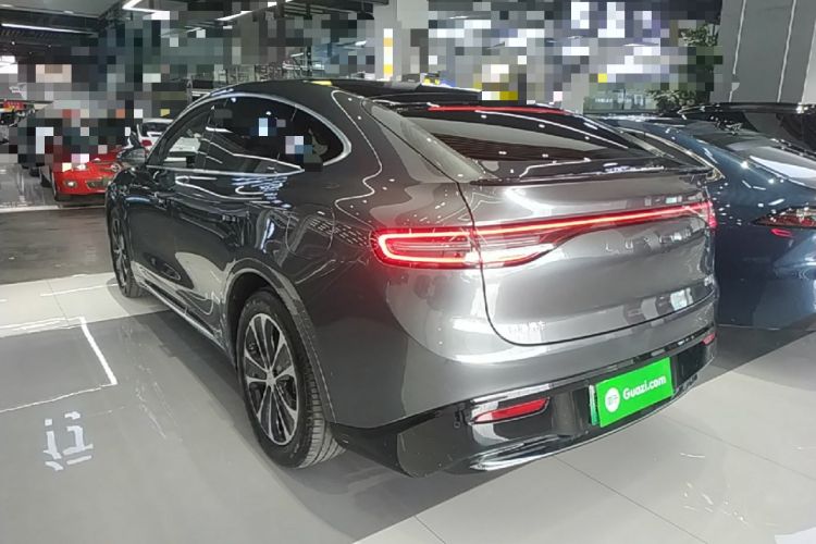 Used Hima Luxeed R7 2025 Range-Extended Version 251 km Max Rear Left 45 Deg