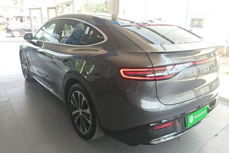 Used Hima Luxeed R7 2025 Range-Extended Version 251 km Max Rear Left 45 Deg