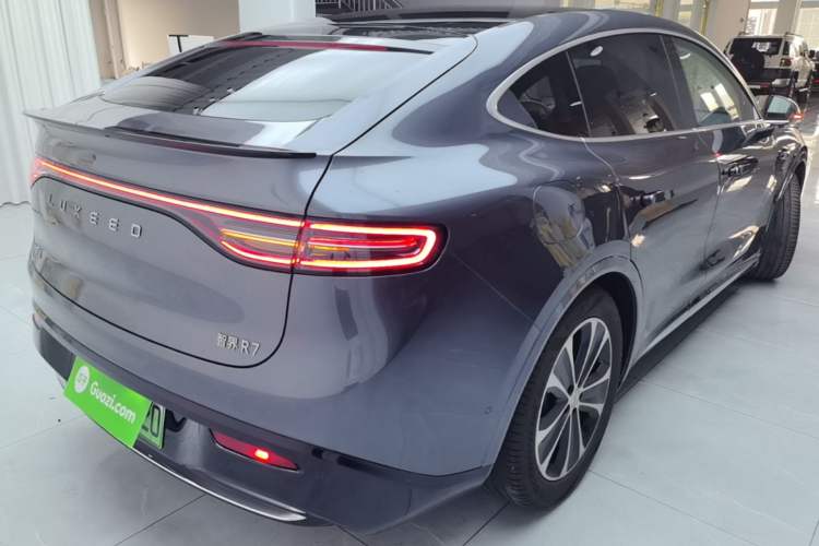 Used Hima Luxeed R7 2025 Range-Extended Version 251 km Max Rear Right 45 Deg