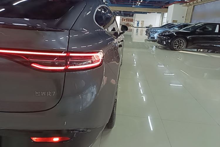 Used Hima Luxeed R7 2025 Extended-Range 331km Ultra Right Rear Taillight