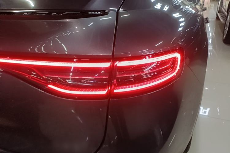 Used Hima Luxeed R7 2025 Extended-Range 331km Ultra Right Rear Taillight