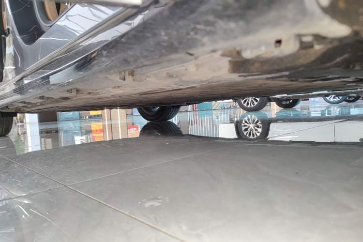 Used Hima Luxeed R7 2025 Extended-Range 331km Ultra Right Side Sill
