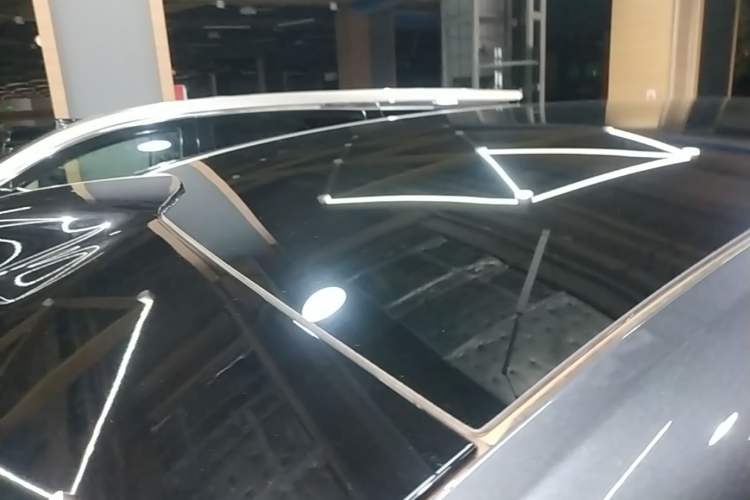 Used Hima Luxeed R7 2025 Extended-Range 331km Ultra Roof