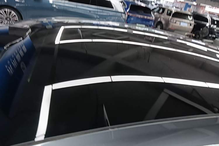 Used Hima Luxeed R7 2025 Range-Extended Version 251 km Max Roof