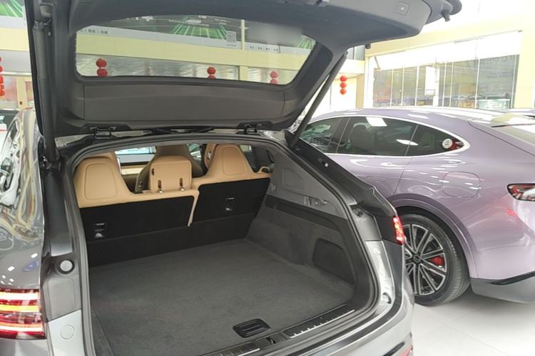Used Hima Luxeed R7 2025 Extended-Range 331km Ultra Trunk