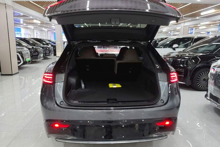 Used Hima Luxeed R7 2025 Extended-Range 331km Ultra Trunk