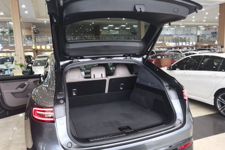 Used Hima Luxeed R7 2025 Range-Extended Version 251 km Max Trunk