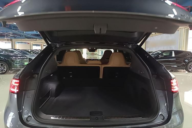 Used Hima Luxeed R7 2025 Extended-Range 331km Ultra Trunk