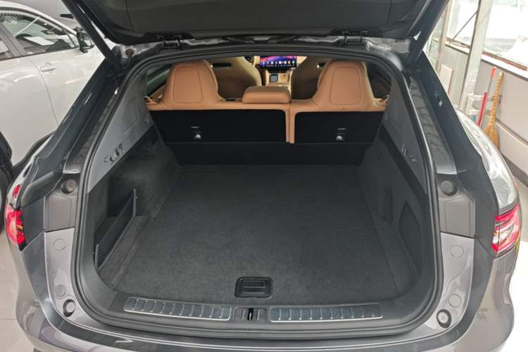 Used Hima Luxeed R7 2025 Extended-Range 331km Ultra Trunk