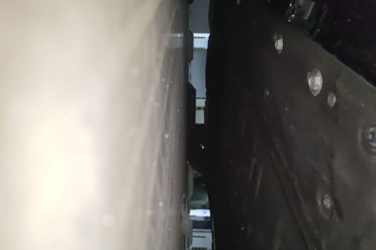 Used Hima Luxeed R7 2025 Extended-Range 251km Pro Chassis Front Right