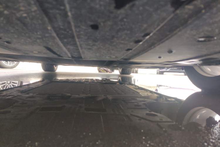 Used Hima Luxeed R7 2025 Extended-Range 331km Ultra Chassis Front