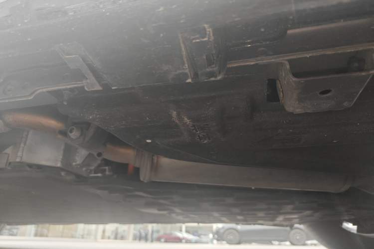 Used Hima Luxeed R7 2025 Range-Extended Version 251 km Max Chassis Rear Left