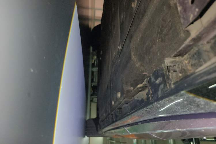 Used Hima Luxeed R7 2025 Range-Extended Version 251 km Max Chassis Rear Right