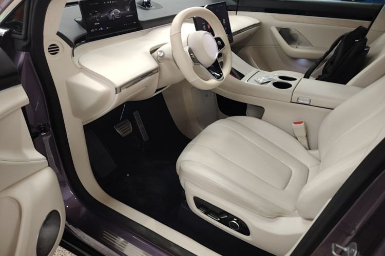 Used Hima Luxeed R7 2025 Extended-Range 331km Ultra Driver Seat