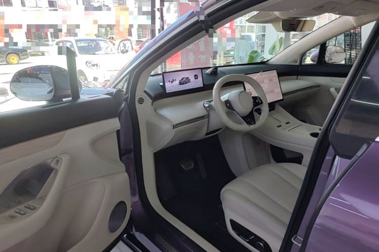 Used Hima Luxeed R7 2025 Range-Extended Version 251 km Max Driver Seat