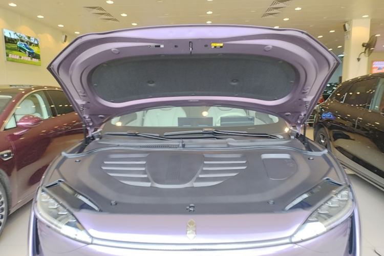 Used Hima Luxeed R7 2025 Extended-Range 331km Ultra Engine Bay