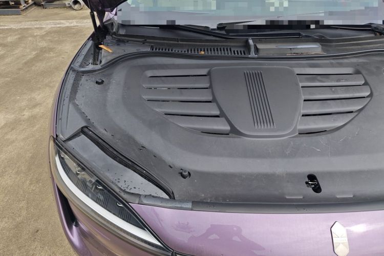 Used Hima Luxeed R7 2025 Extended-Range 331km Ultra Engine Bay Right