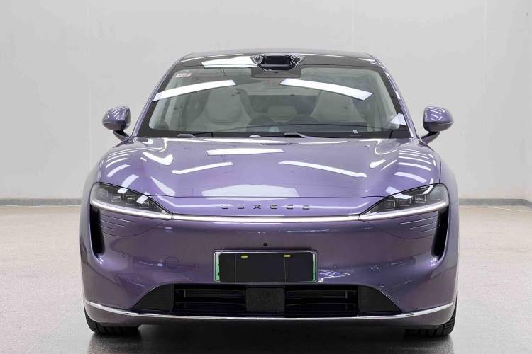 Used Hima Luxeed R7 2025 Extended-Range 331km Ultra Exterior 1