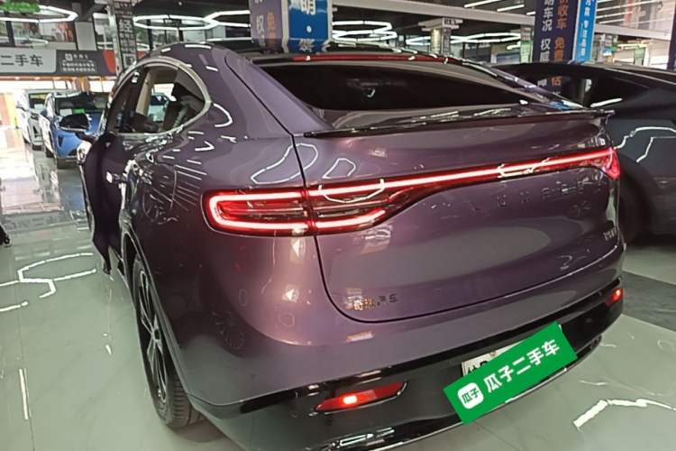 Used Hima Luxeed R7 2025 Range-Extended Version 251 km Max Exterior 2