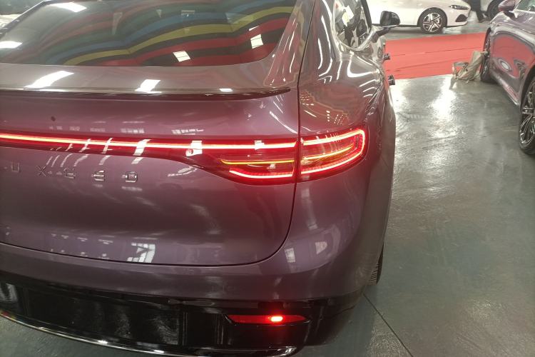 Used Hima Luxeed R7 2025 Extended-Range 331km Ultra Exterior 3